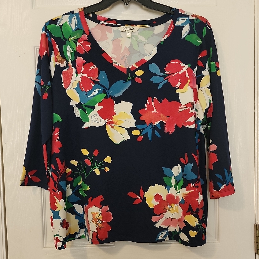 The Pioneer Woman Colorful Floral Three Quarters Sleeves Top